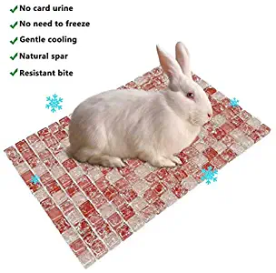 Volwco Pet Ice Bed Small Animal Cooling Mat Foldable Natural Spar Summer Sleeping Pad Stable Sticky On Breathable Mesh for Guinea Pig Hamster Rabbit Chinchilla